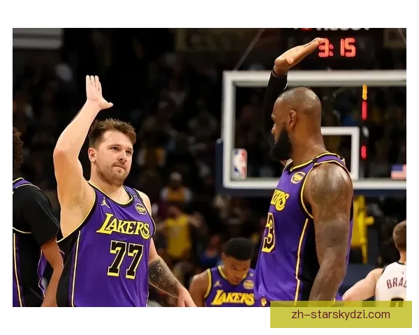 东契奇三双领衔湖人击败公牛 勒布朗八村合力表现